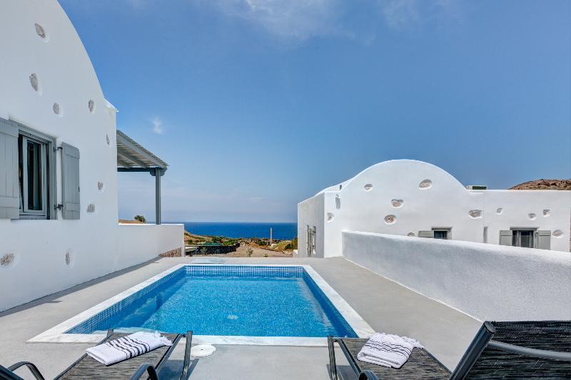 Desiterra Resort Suites & Villas Karterados  Esterno foto