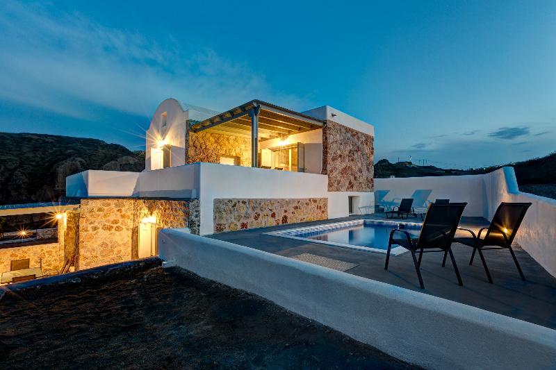 Desiterra Resort Suites & Villas Karterados  Esterno foto